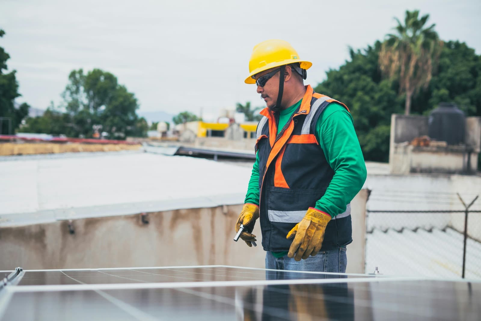 A Guide to Selecting Solar Installers Near Me